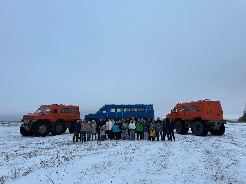 Колёсный вездеход ЗВЕЗДА в глубоком снегу